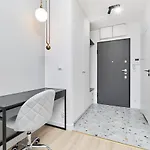 Luxurious Ksiecia Witolda By Renters *
