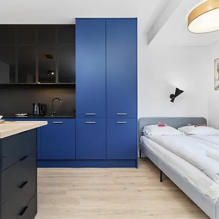 Luxurious Ksiecia Witolda By Renters Wroclaw