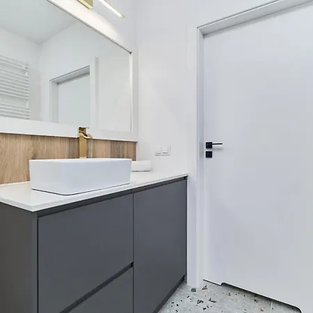 Luxurious Ksiecia Witolda By Renters